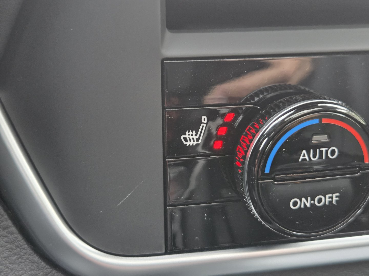 New 2026 Nissan Rogue Dark Armor AWD/4WD image 35