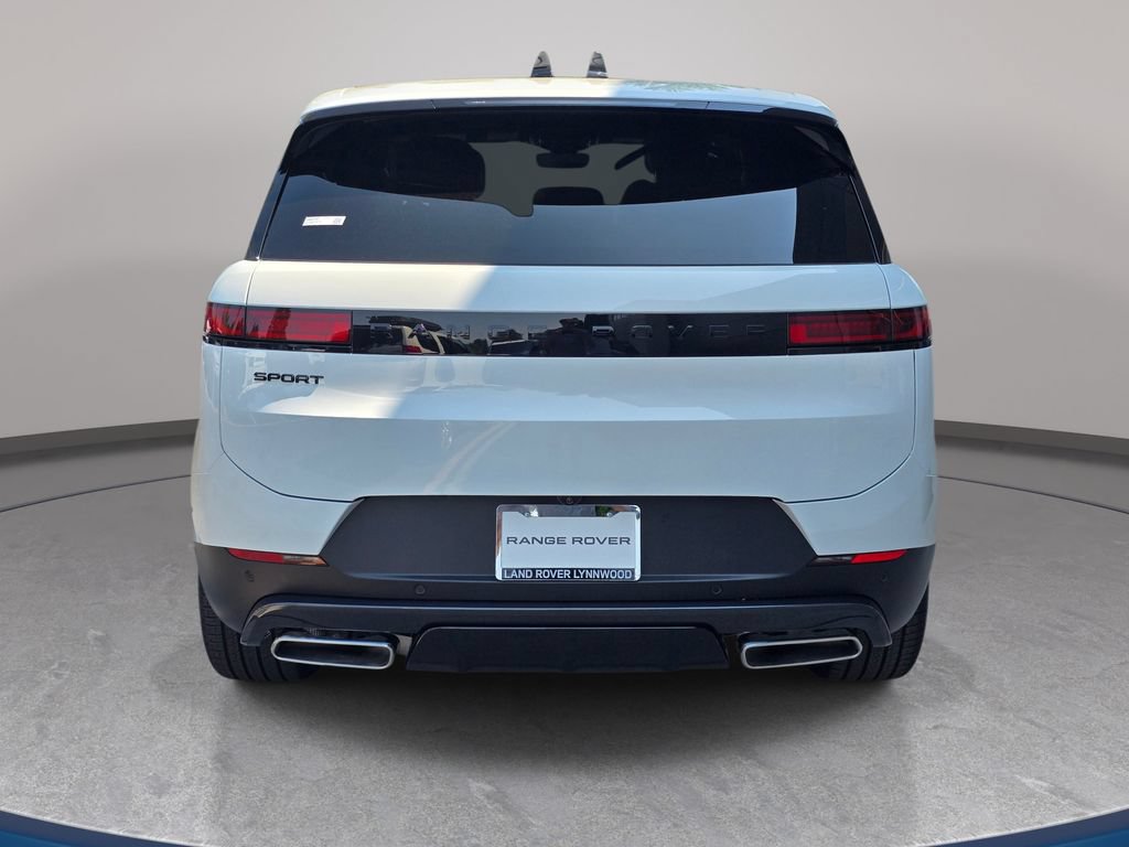 New 2026 Land Rover Range Rover Sport Dynamic SE AWD/4WD image 6