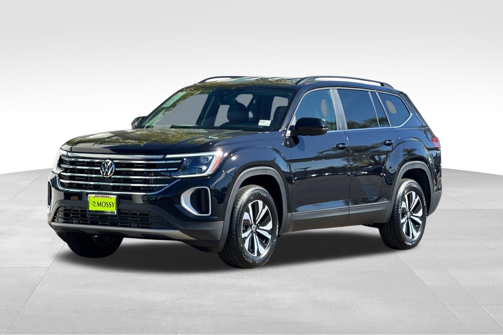 New 2025 Volkswagen Atlas SE