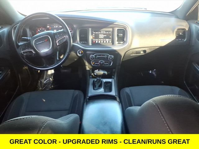 Used 2021 Dodge Charger SXT w/ Blacktop Package image 11