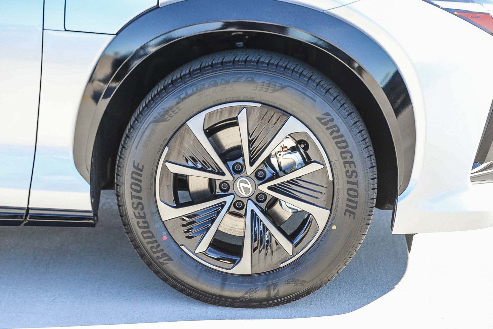 New 2026 Lexus RZ 350e 2WD image 10