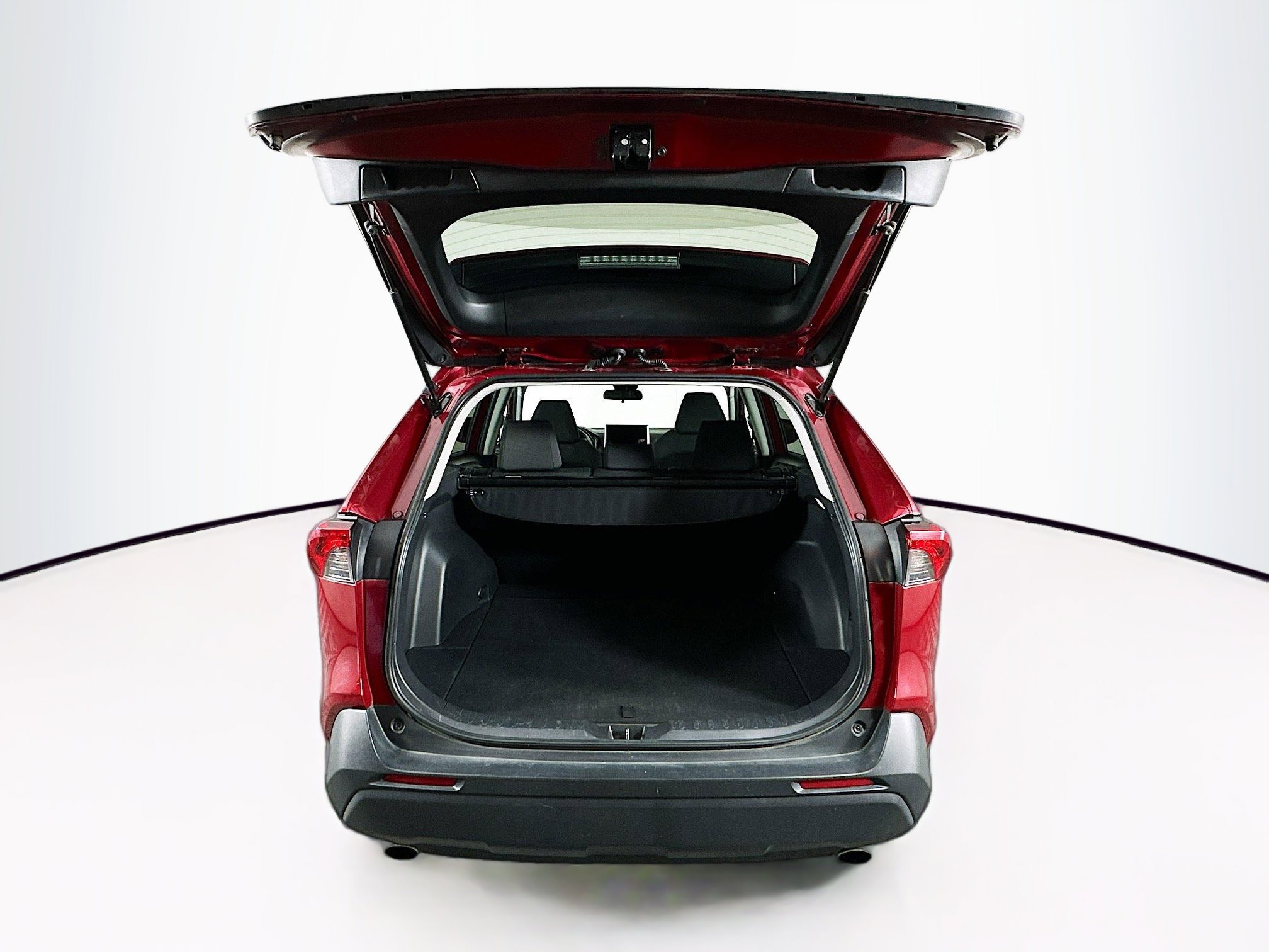 Used 2023 Toyota RAV4 XLE image 27