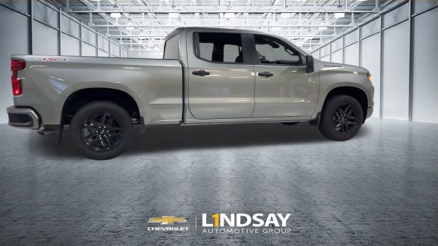 Used 2024 Chevrolet Silverado 1500 Custom w/ Rally Edition AWD/4WD image 2