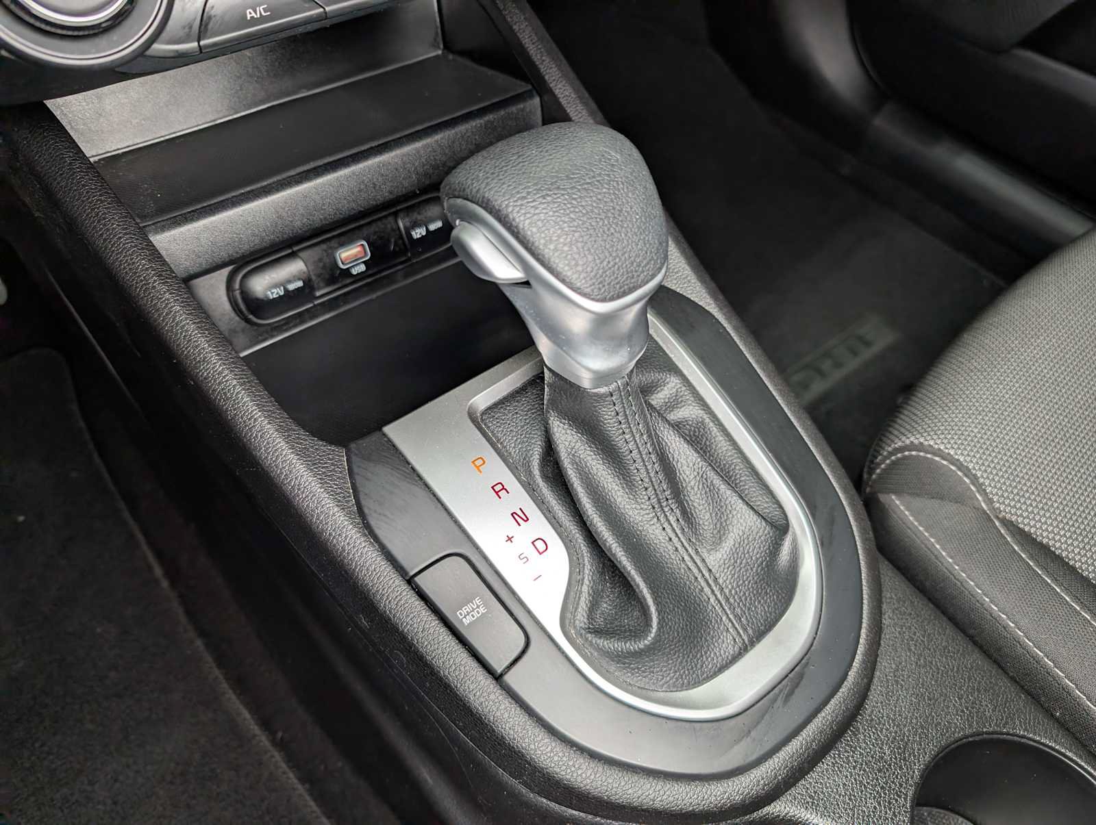 Certified 2023 Kia Forte LXS w/ LXS Technology Package FWD image 27