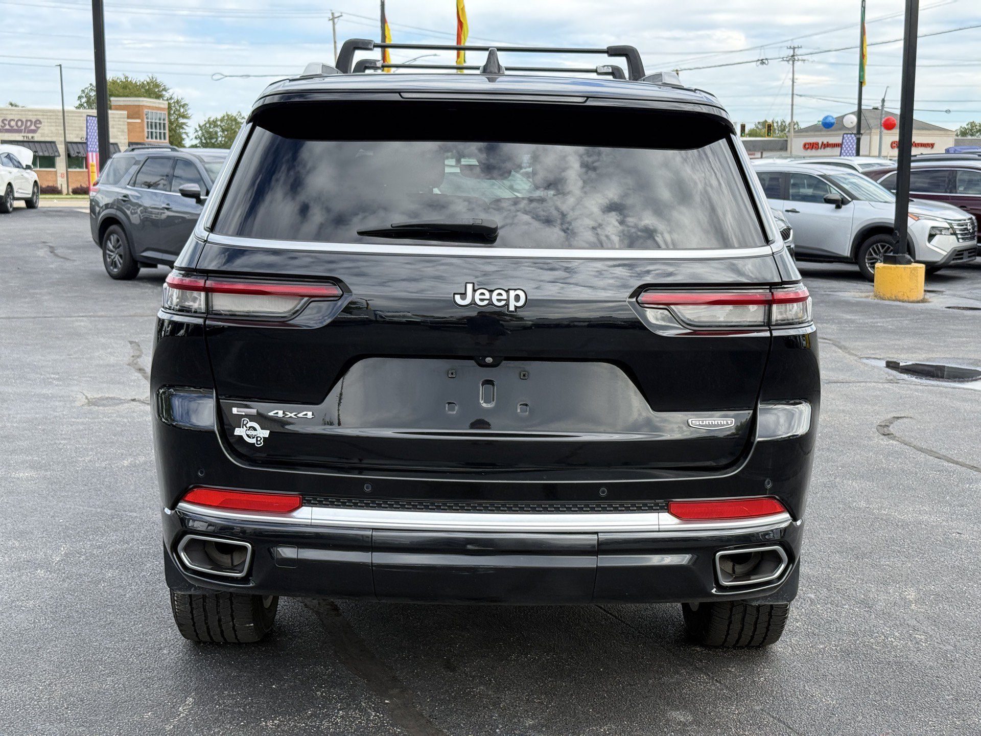 Used 2021 Jeep Grand Cherokee L Summit w/ Luxury Tech Group V AWD/4WD image 7