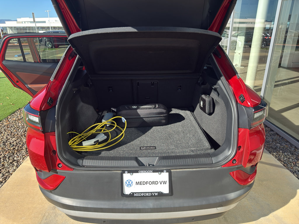 Used 2021 Volkswagen ID.4 Pro S w/ Gradient Package image 16