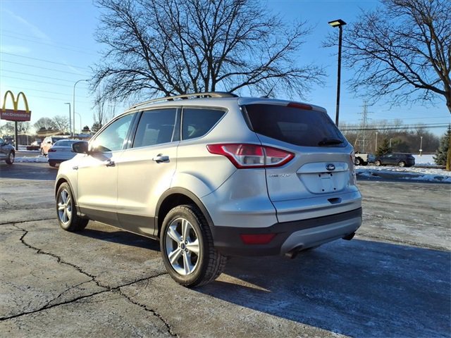 Used 2015 Ford Escape SE w/ Equipment Group 201A image 8