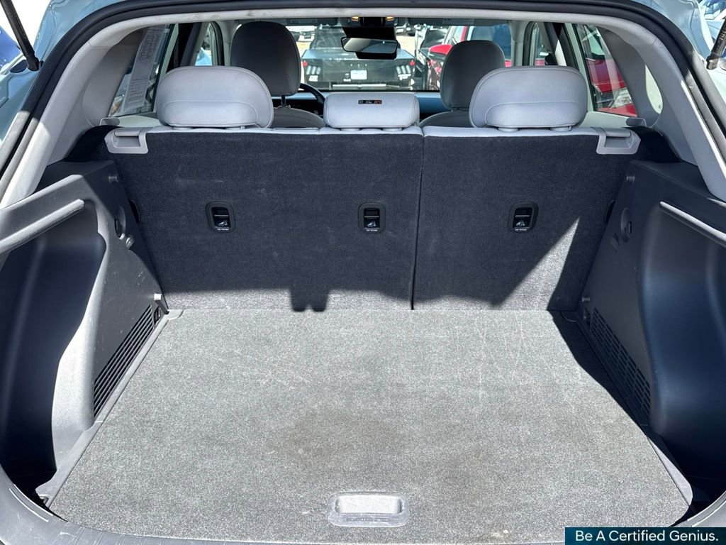 Certified 2024 Hyundai Kona SEL FWD image 19