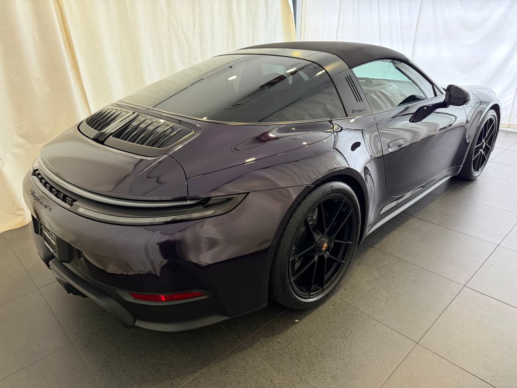 Certified 2025 Porsche 911 Targa 4 GTS w/ Premium Package AWD/4WD image 9