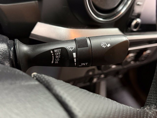 Used 2021 Toyota Tacoma SR5 RWD image 16