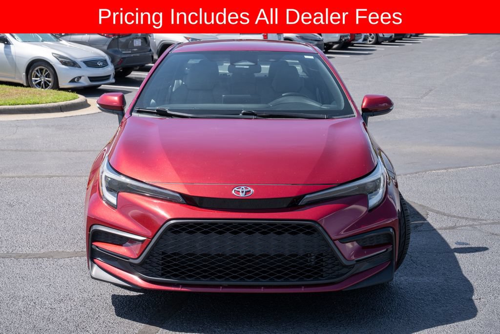 Used 2024 Toyota Corolla SE FWD image 2