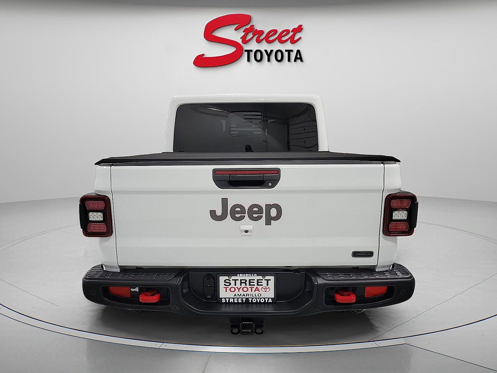 Used 2020 Jeep Gladiator Rubicon AWD/4WD image 3