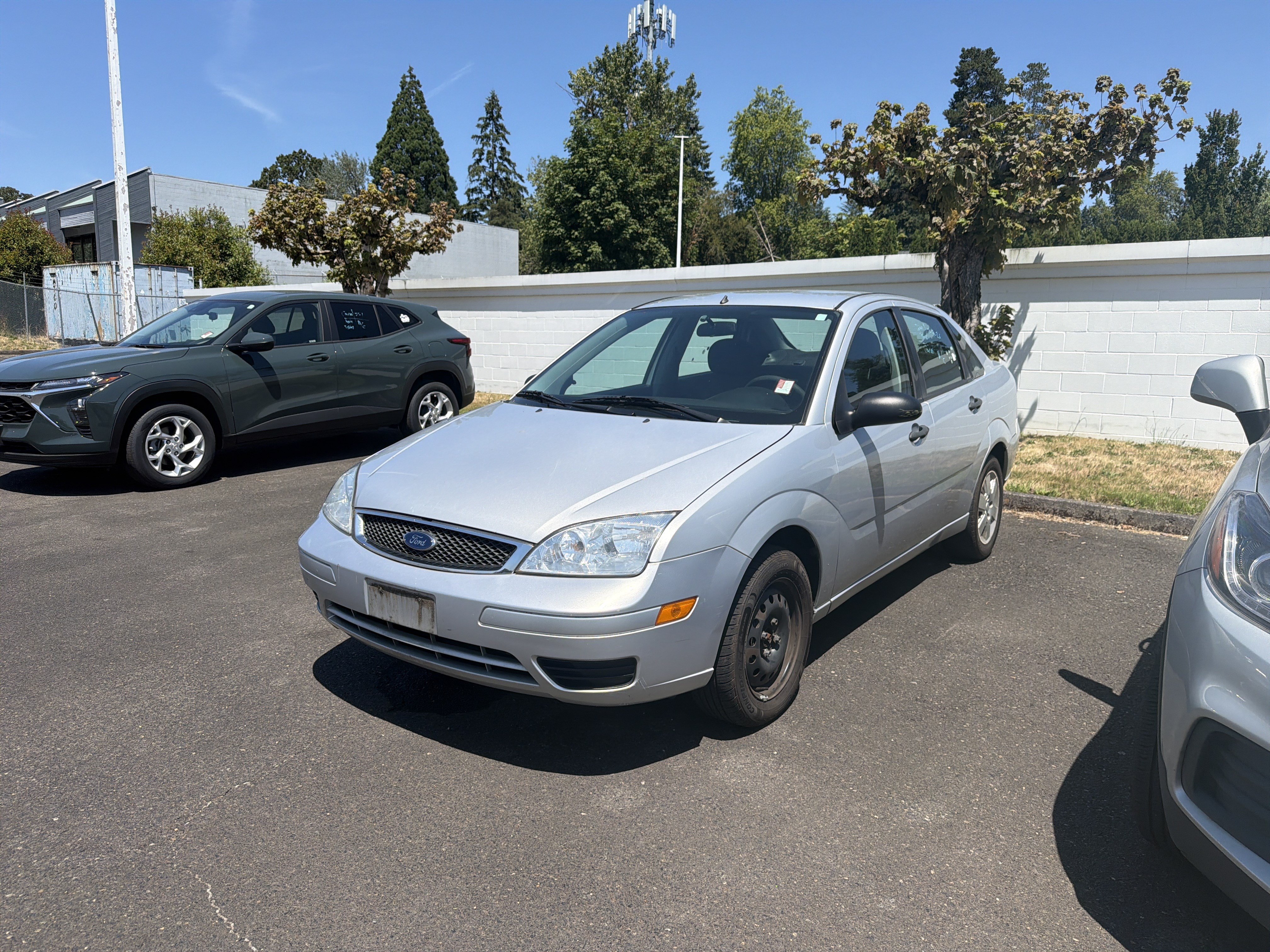Used 2006 Ford Focus ZX4 Sedan