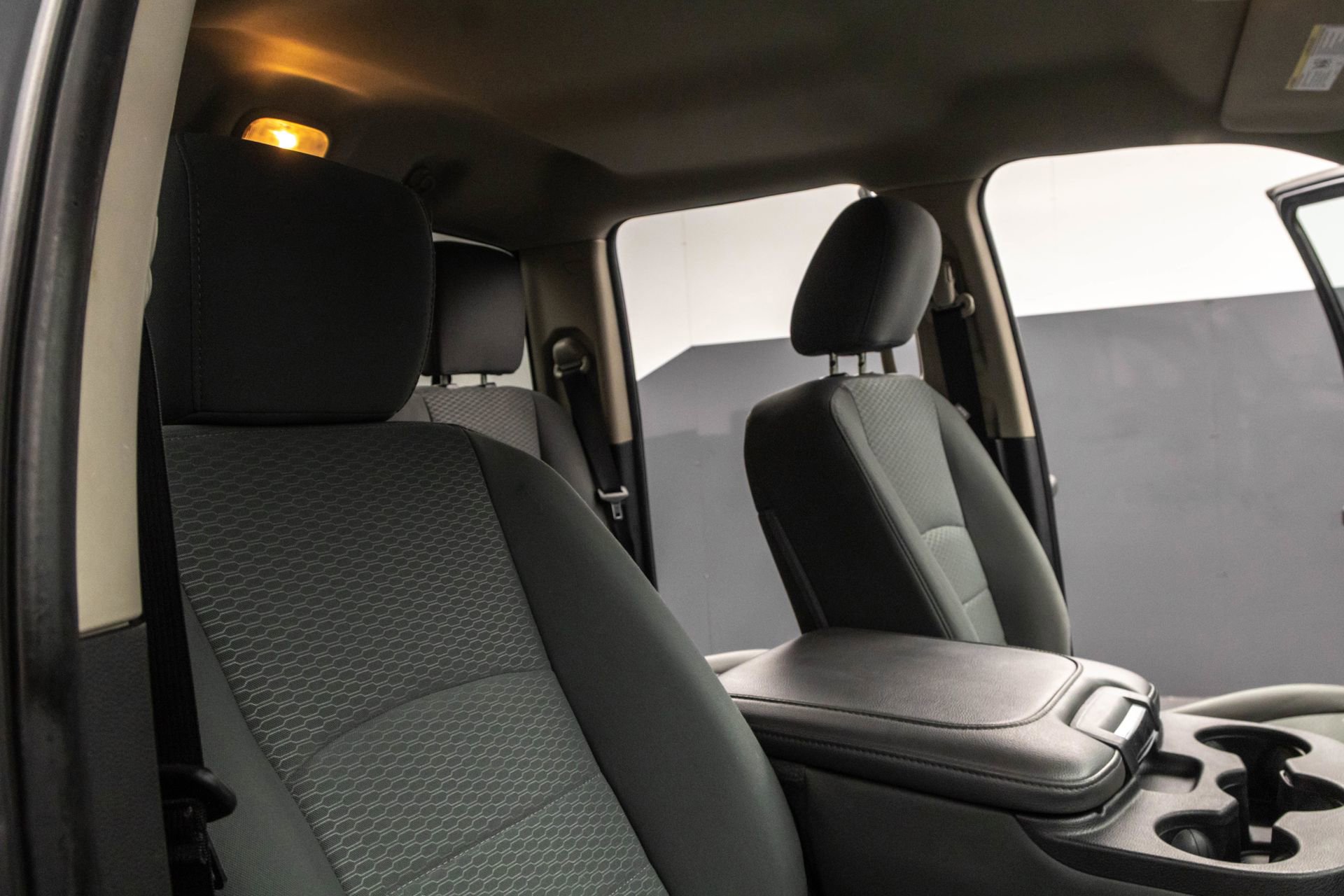 Used 2014 RAM 1500 Express image 38