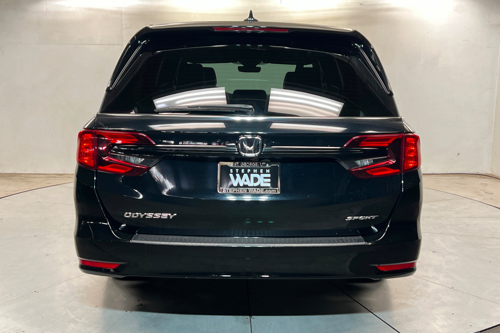 Used 2023 Honda Odyssey Sport image 5