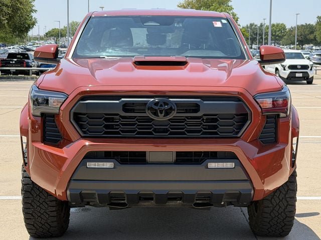 Certified 2025 Toyota Tacoma TRD Sport AWD/4WD image 8