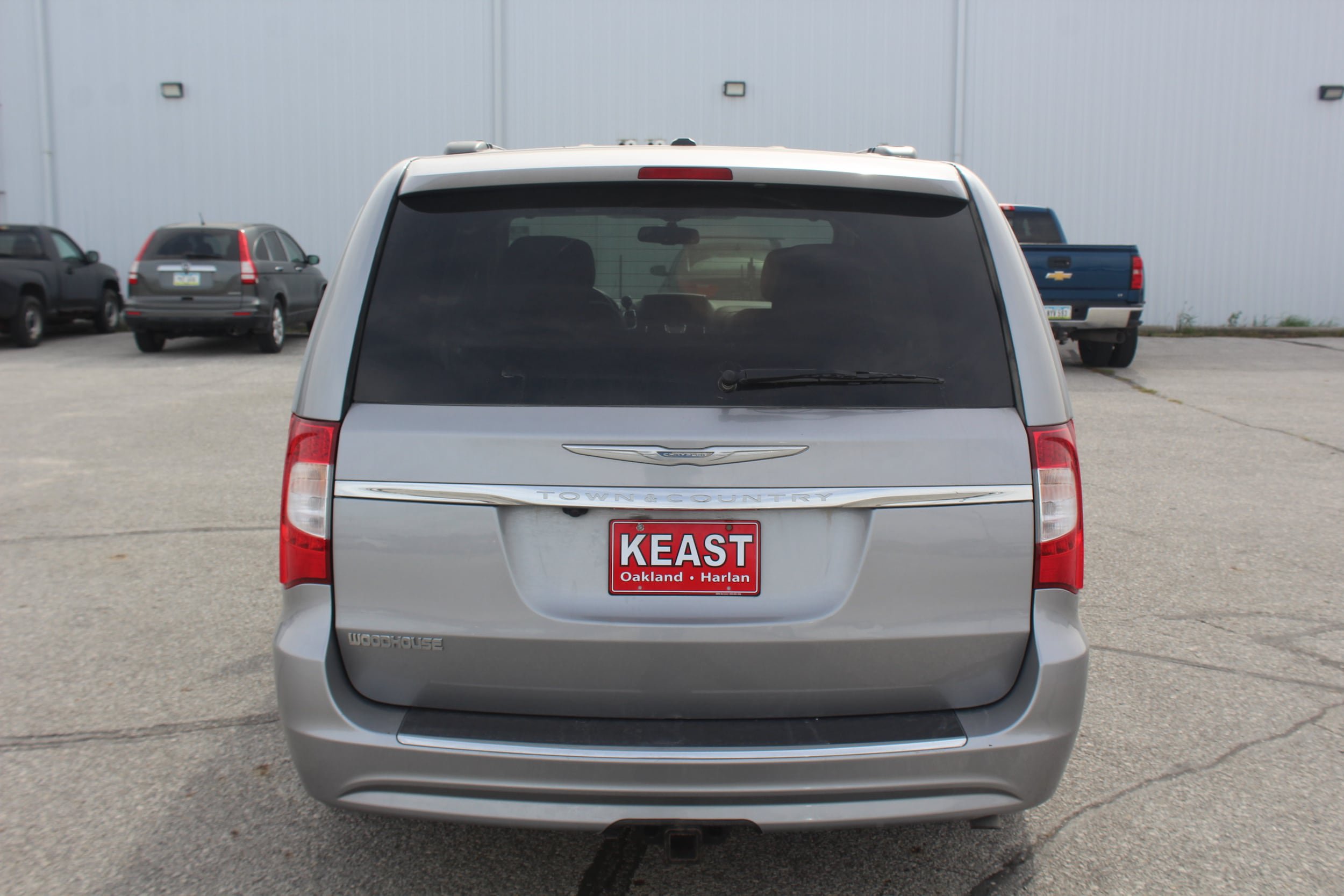 Used 2015 Chrysler Town & Country Touring w/ Trailer Tow Group FWD image 3