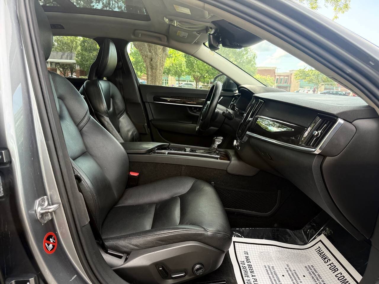 Used 2018 Volvo S90 T5 Momentum FWD image 24