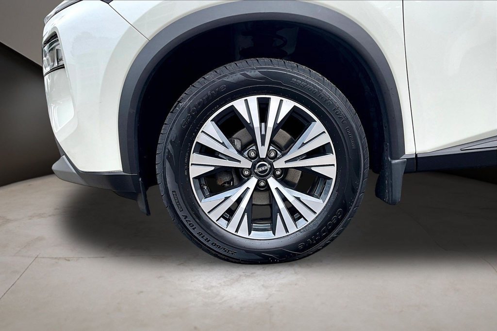 Certified 2023 Nissan Rogue SV w/ SV Premium B Package AWD/4WD image 34