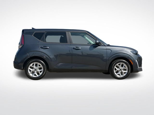 Certified 2024 Kia Soul LX w/ Option Group 015 FWD image 27