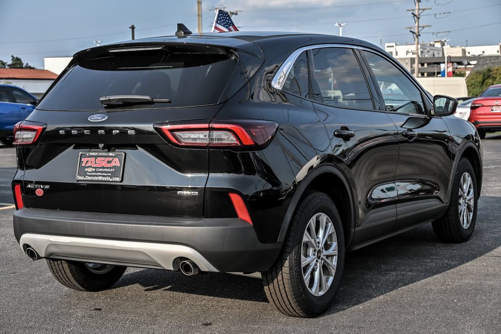 Used 2023 Ford Escape Active AWD/4WD image 10