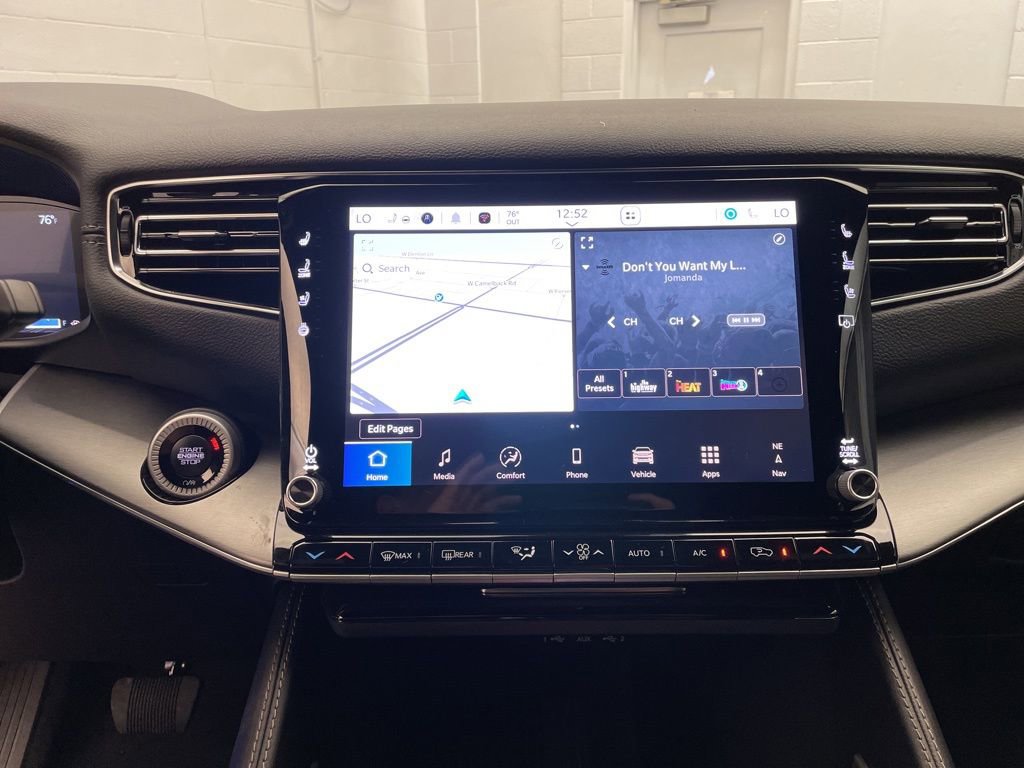 New 2026 Jeep Grand Wagoneer 2WD image 13