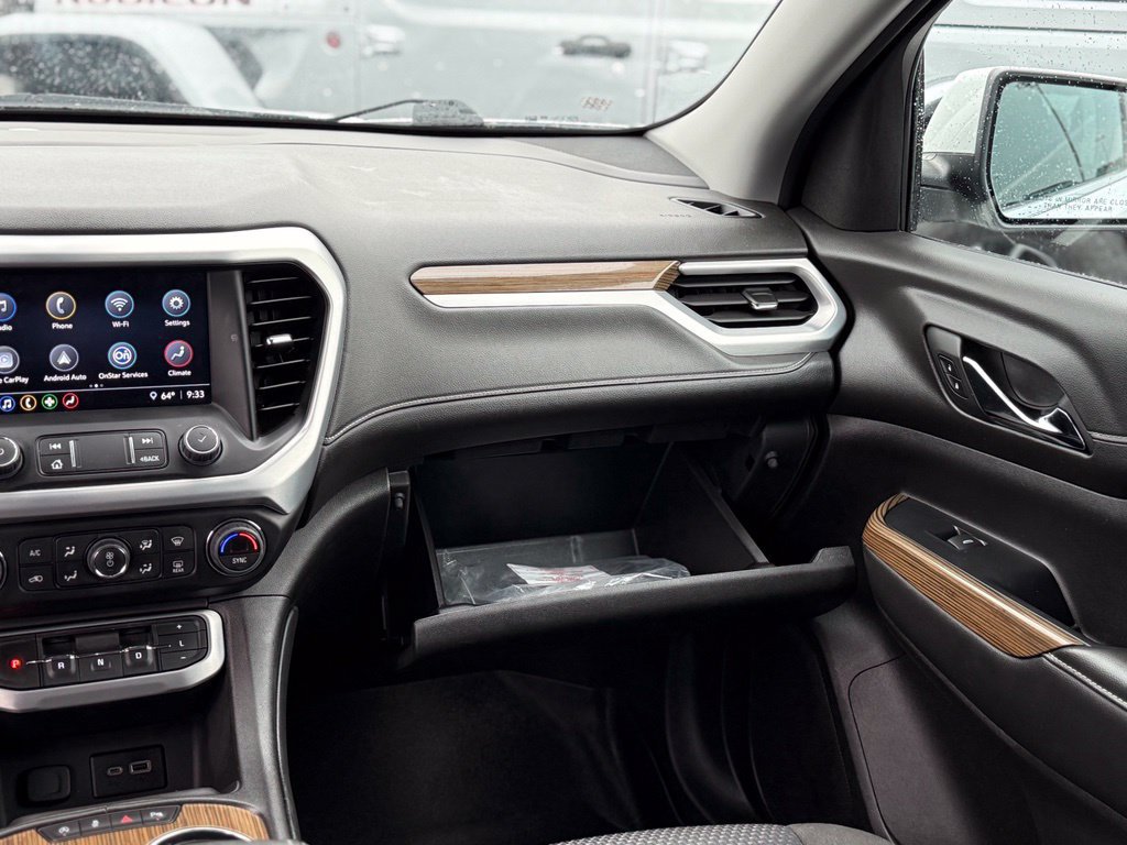 Used 2022 GMC Acadia SLE w/ Driver Convenience Package FWD image 26