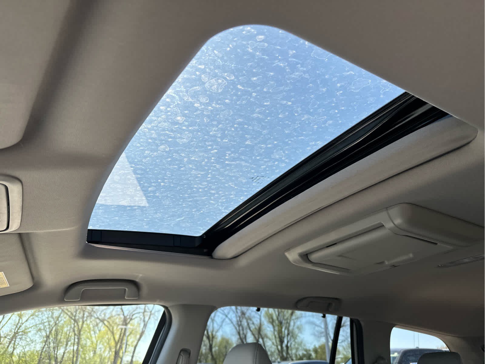 Used 2017 Honda Pilot Touring image 12