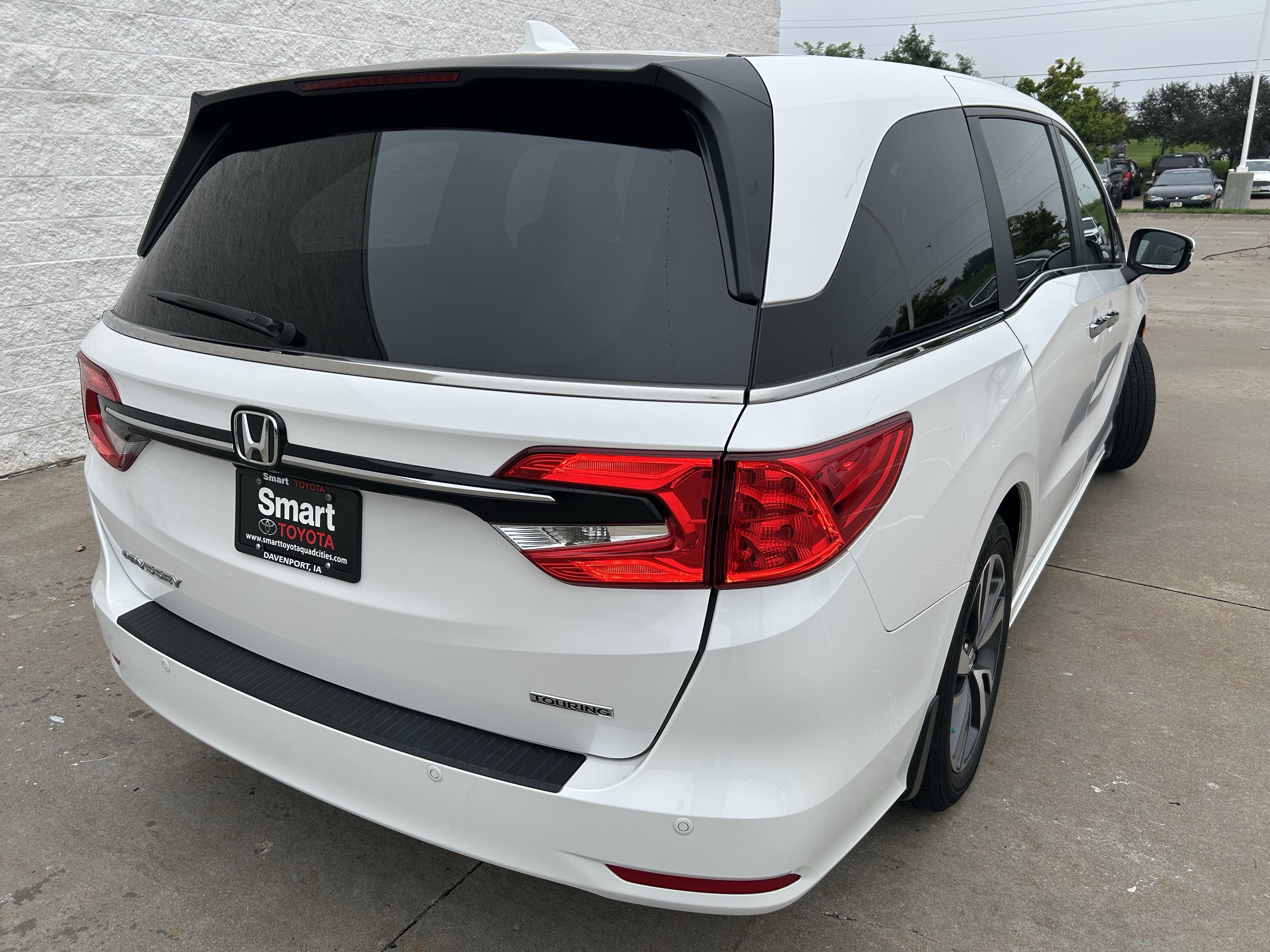 Used 2024 Honda Odyssey Touring image 6