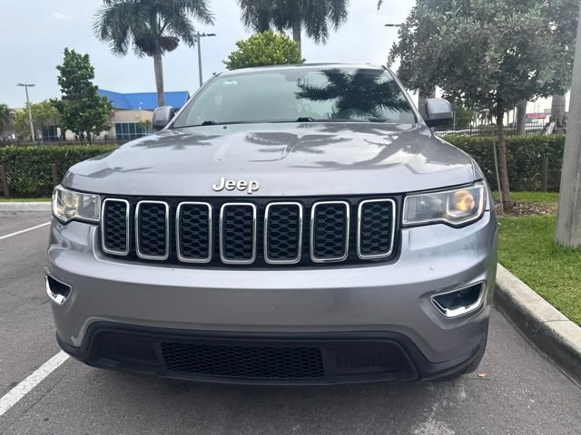 Used 2020 Jeep Grand Cherokee Laredo w/ 18" Wheel & 8.4" Radio Group RWD video 2