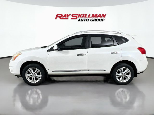 Used 2013 Nissan Rogue SV w/ Premium Pkg AWD/4WD image 4