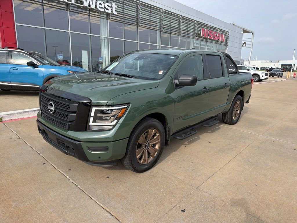 Used 2024 Nissan Titan SV w/ SV Bronze Edition Package RWD image 1