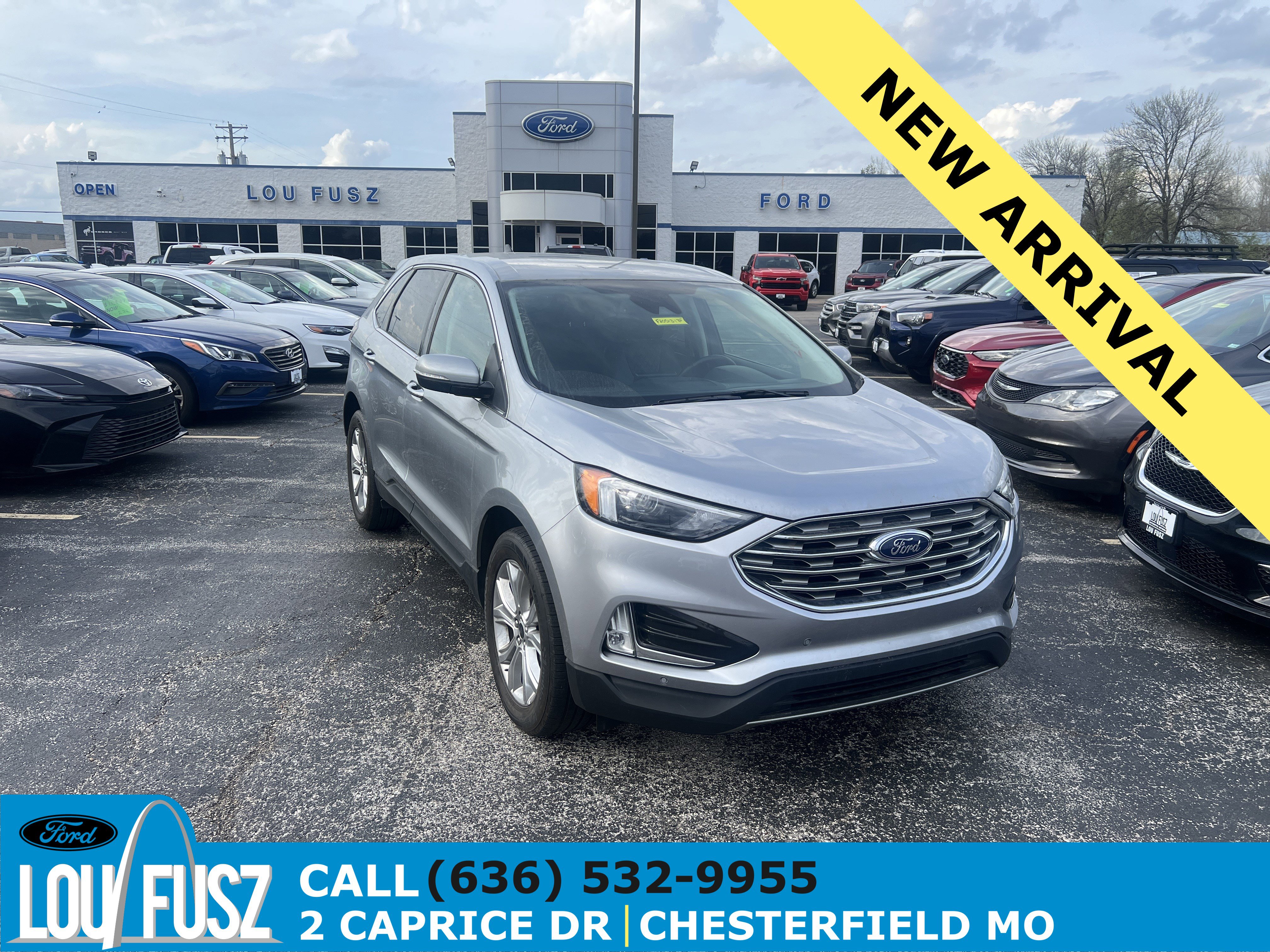 Used 2024 Ford Edge Titanium image 1