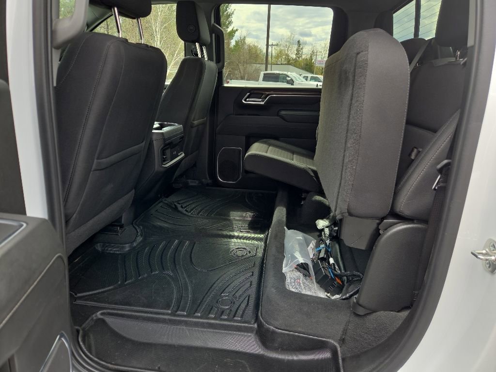 Used 2025 Chevrolet Silverado 3500 LT AWD/4WD image 29