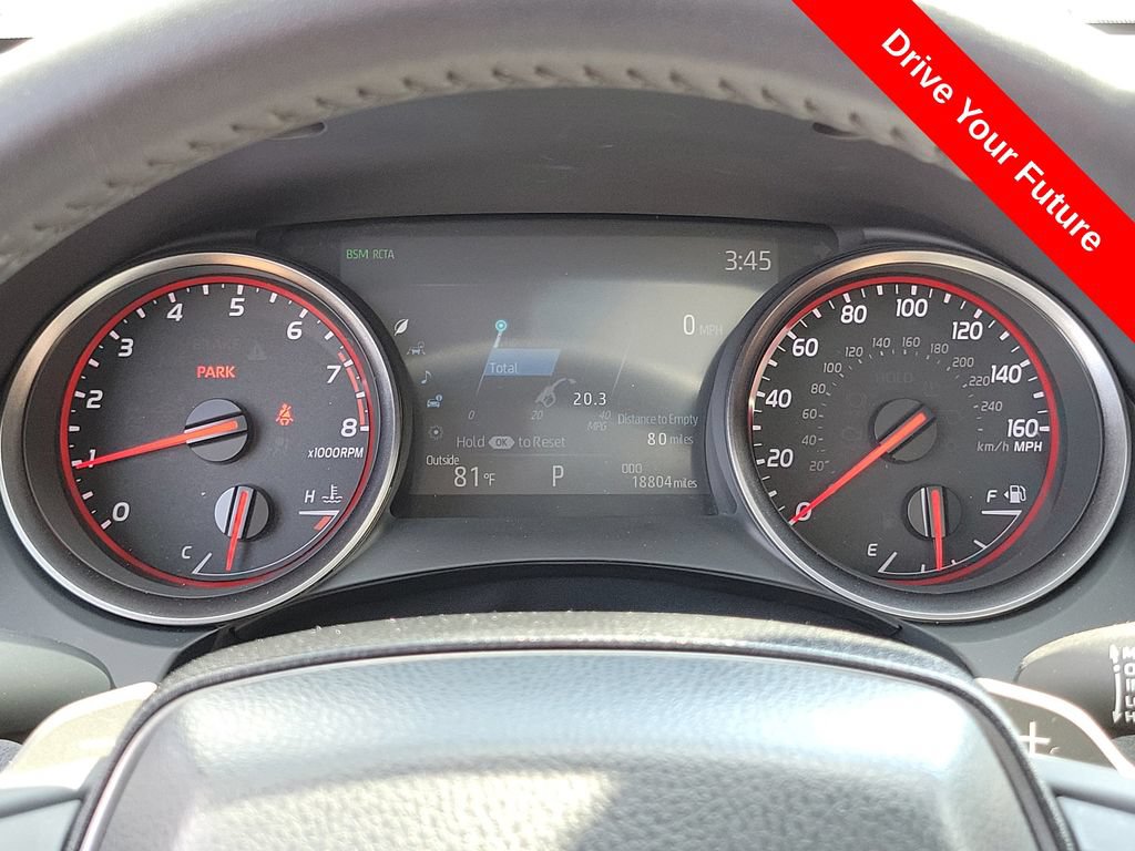 Used 2024 Toyota Camry XSE FWD image 9