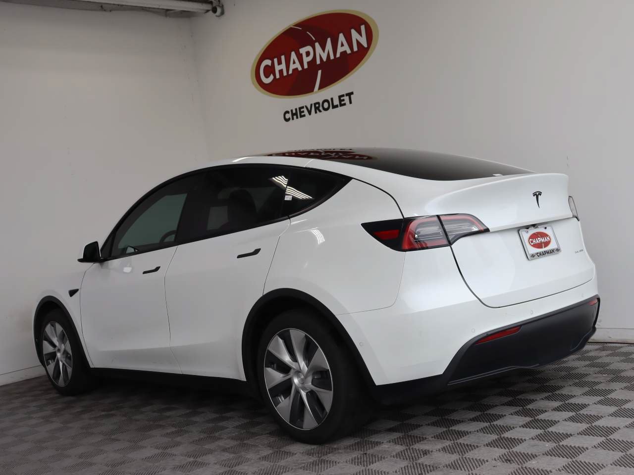 Used 2021 Tesla Model Y Long Range AWD/4WD image 4