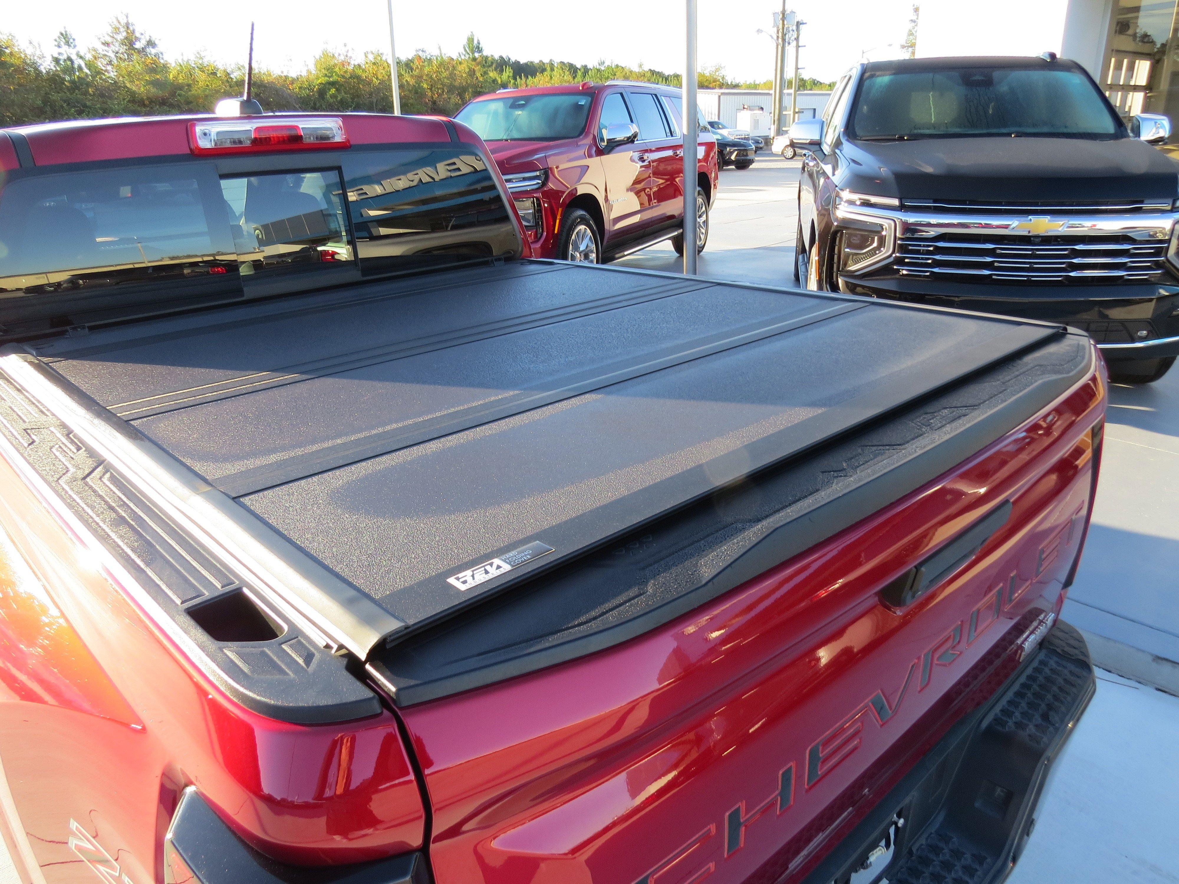 Used 2024 Chevrolet Colorado Z71 w/ Z71 Convenience Package 2 image 11