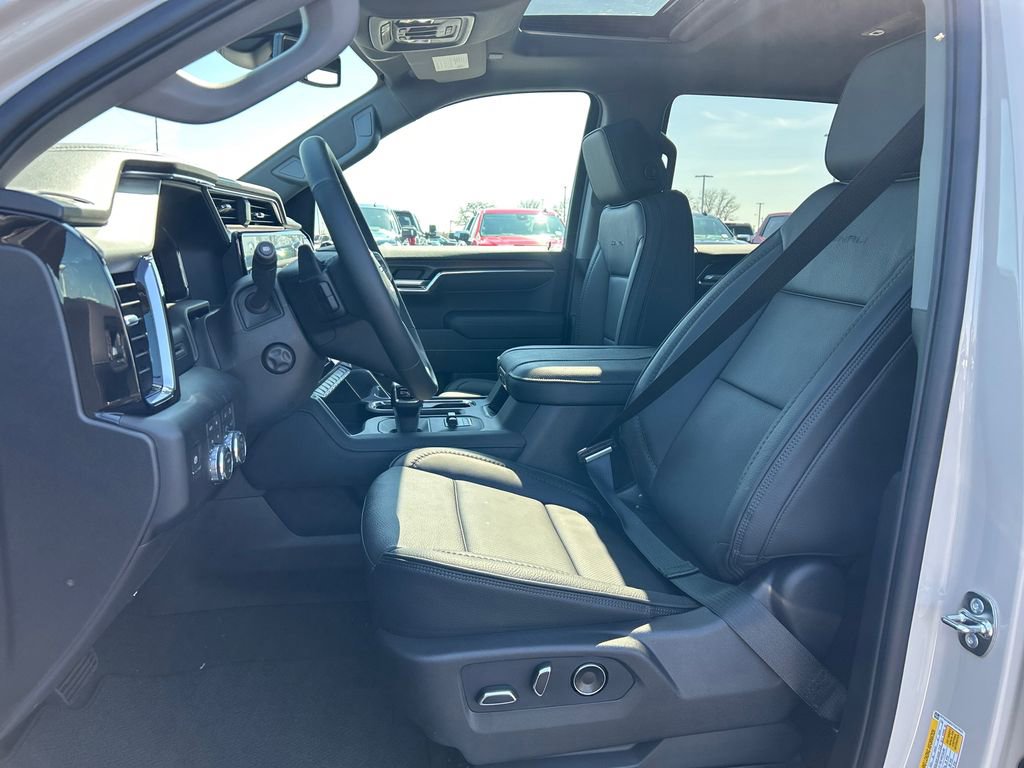 New 2026 GMC Sierra 1500 Denali AWD/4WD image 17