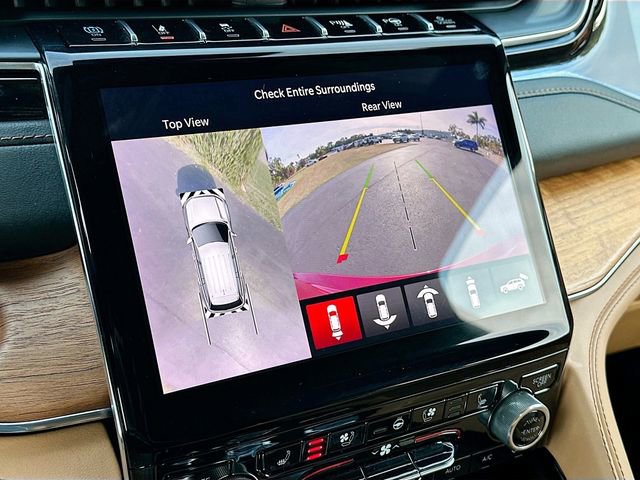 Used 2024 Jeep Grand Cherokee Summit image 25