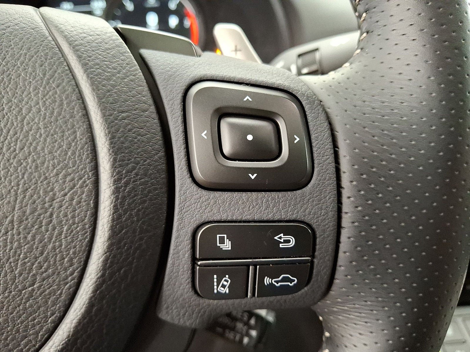 Used 2025 Lexus IS 350 F Sport AWD/4WD image 10