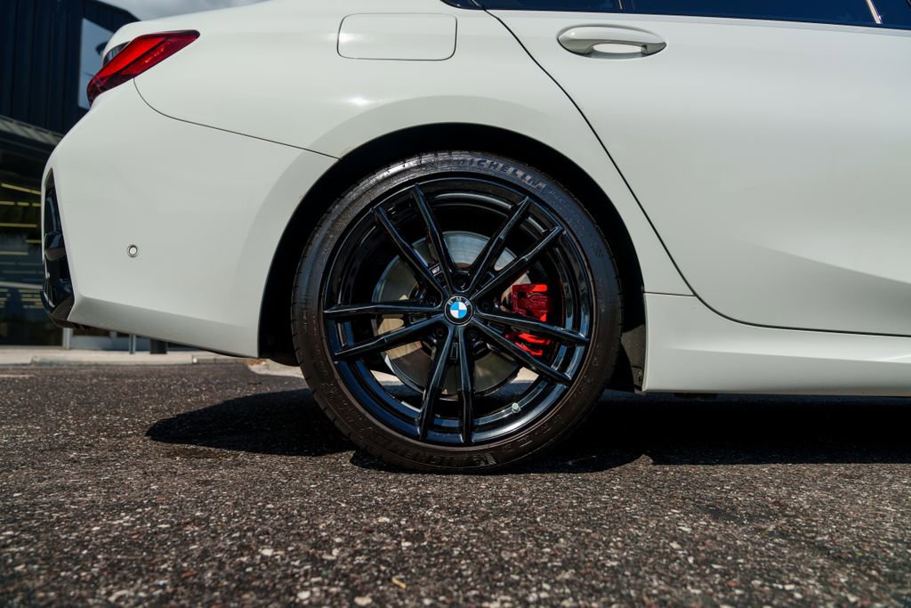 Used 2023 BMW M340i w/ Premium Package image 8