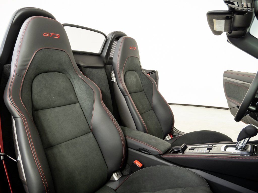 New 2025 Porsche 718 Boxster GTS image 18