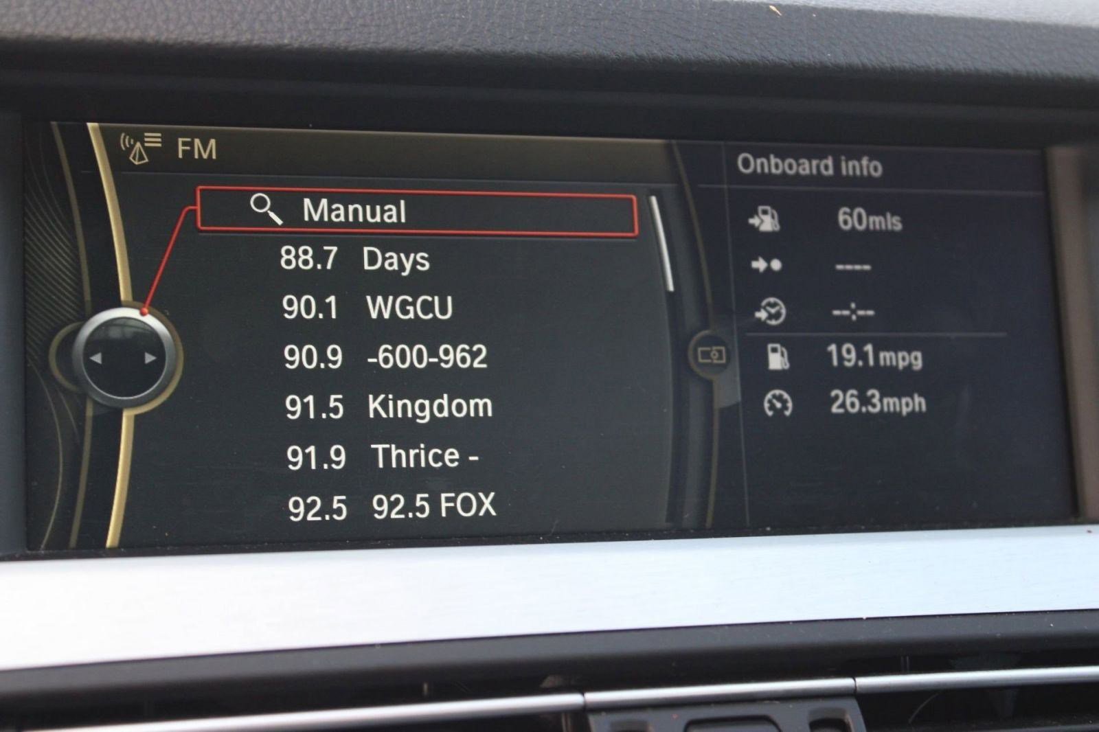 Used 2012 BMW 550i xDrive 550i xDrive image 24