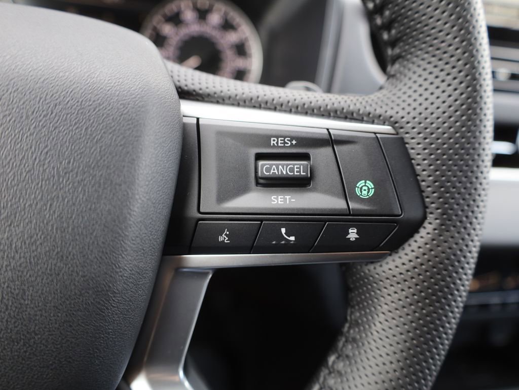 New 2025 Mitsubishi Outlander SE image 54