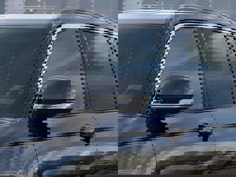 New 2025 Jeep Grand Cherokee Overland w/ Adv Protech Group III image 12