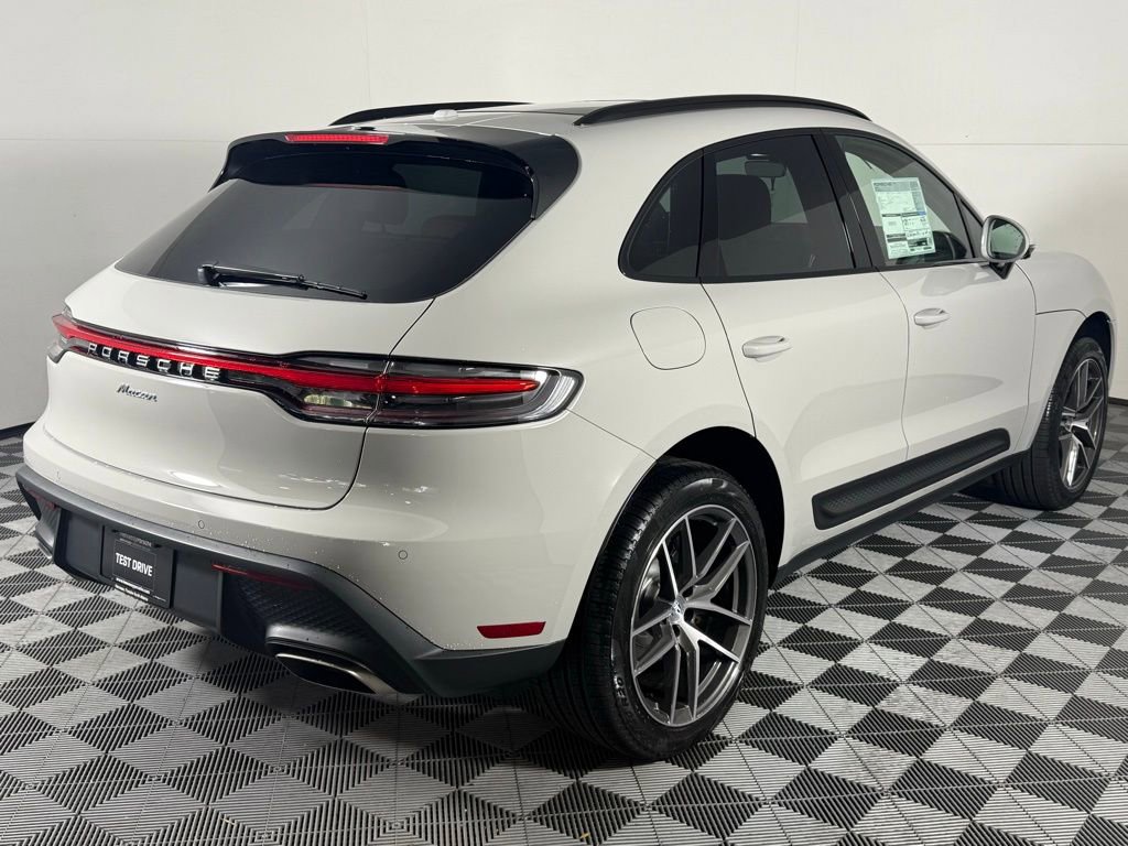 New 2026 Porsche Macan image 7