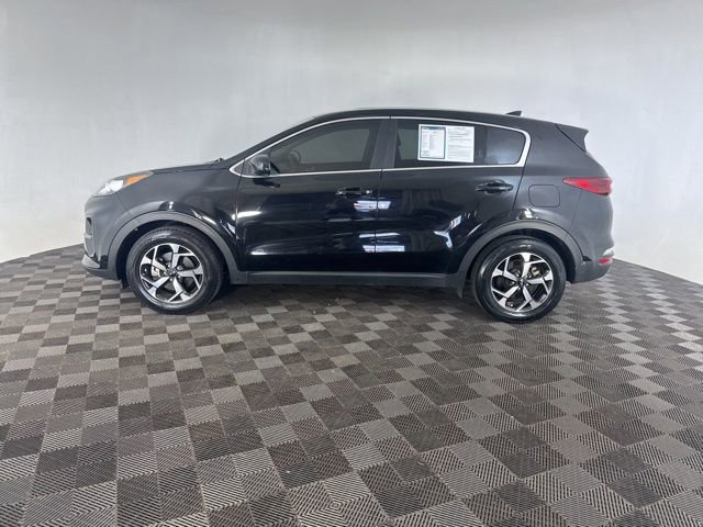 Used 2022 Kia Sportage LX image 10