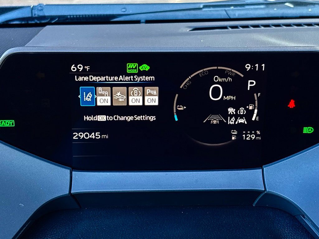 Used 2024 Toyota Prius Prime FWD image 24