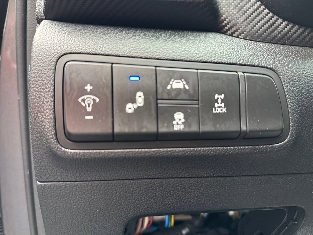 Used 2020 Hyundai Tucson Value w/ Cargo Package image 11