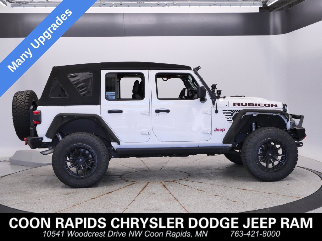 Used 2023 Jeep Wrangler Unlimited Rubicon w/ LED Lighting Group AWD/4WD image 6